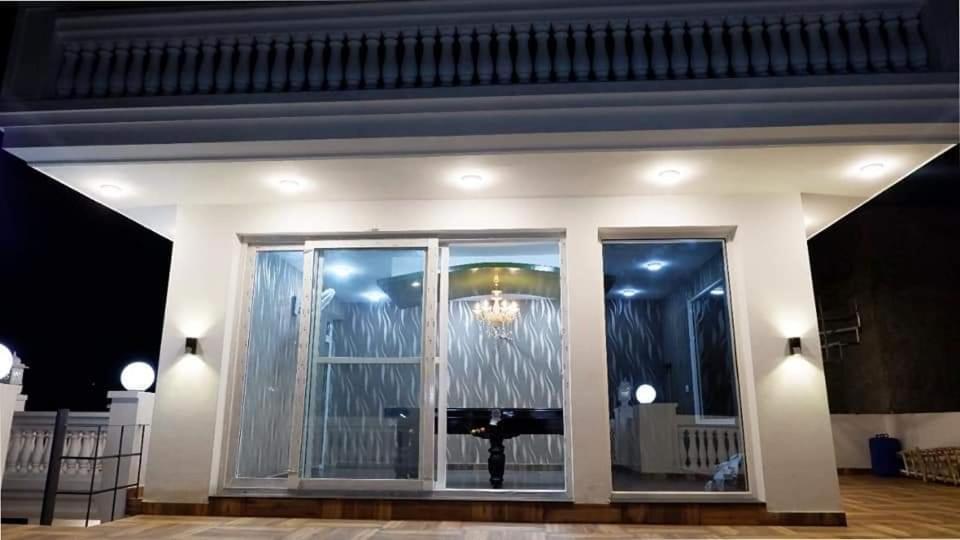 Greystone Villa, Swiming Pool , Bbq , Big Garden, Pool Table, Party Speaker, Bathtub, Kitchen, 15Mins To Golden Temple Amritsar Luaran gambar